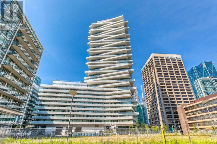 Property Photo:  15 Queens Quay East 2905  ON M5E 0C5 