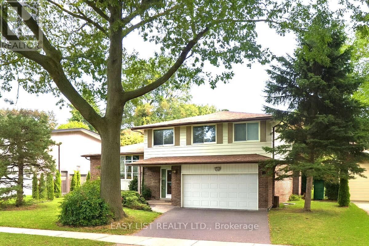 Property Photo:  1035 Oshawa Boulevard North  ON L1G 5V7 