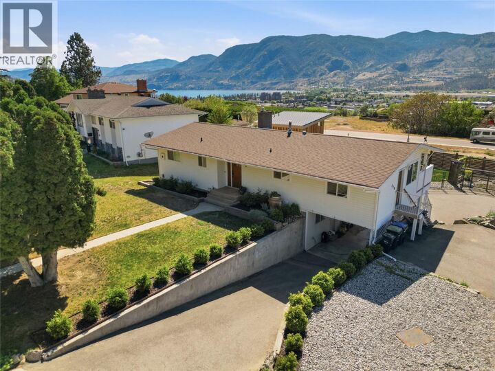 Property Photo: 118 Dartmouth Place BC V2A 7S4