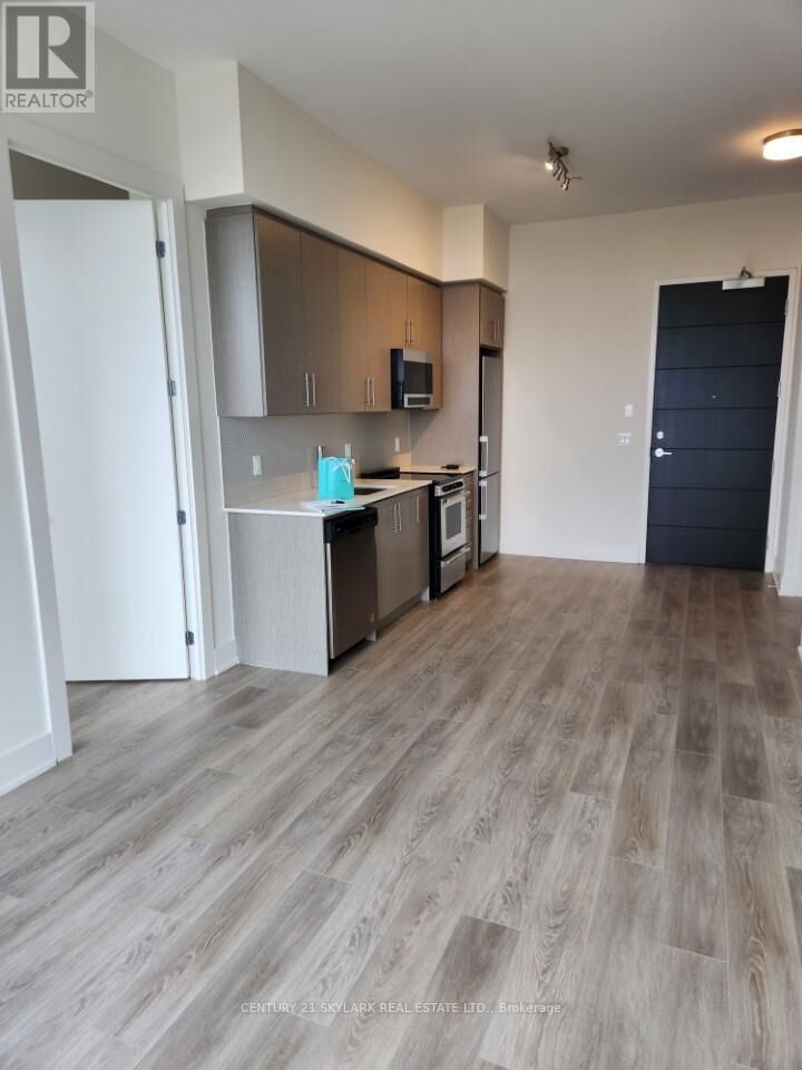 Property Photo:  212 King William Street 1416  ON L8R 0A7 