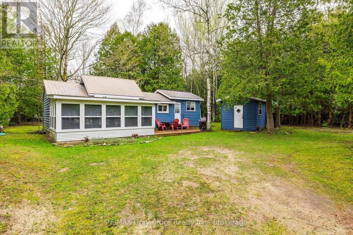 Property Photo:  39 Cardinal Avenue  ON N0H 2T0 
