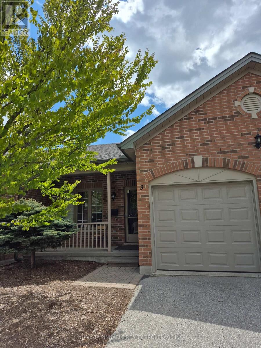 Property Photo:  205 North Center Rd. Road 3  ON N5X 4E2 