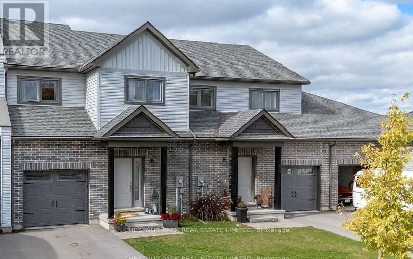 Property Photo:  43 Curtis Street  ON K0K 2T0 