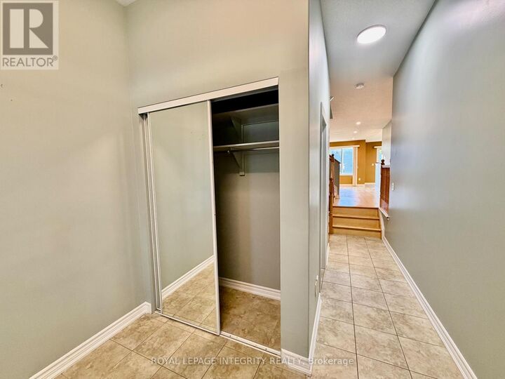 Property Photo:  313 Glenbrae Avenue  ON K2W 0B9 