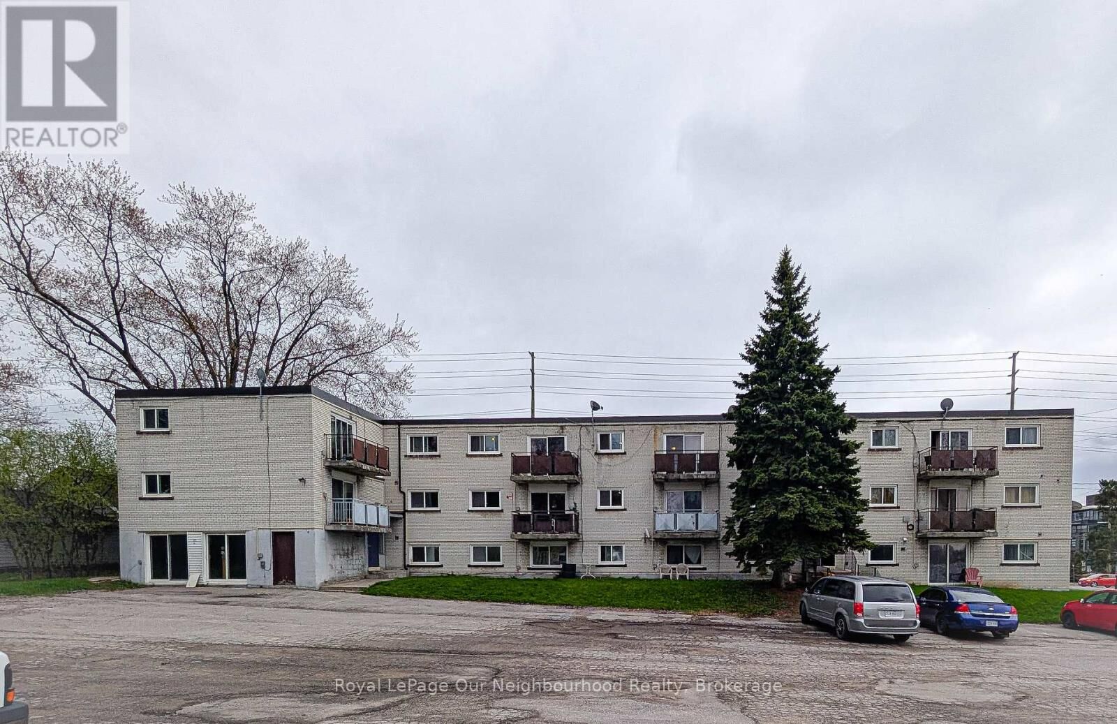Property Photo:  108 Victoria Street West  ON L1N 1B7 