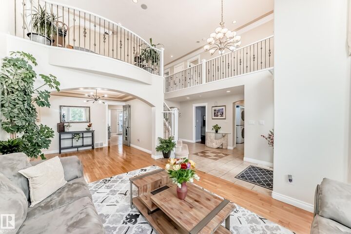 Property Photo: 6736 11 Avenue SW AB T6X 1L1