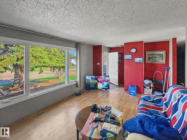 Property Photo:  4108 47 Street  AB T9N 1P7 