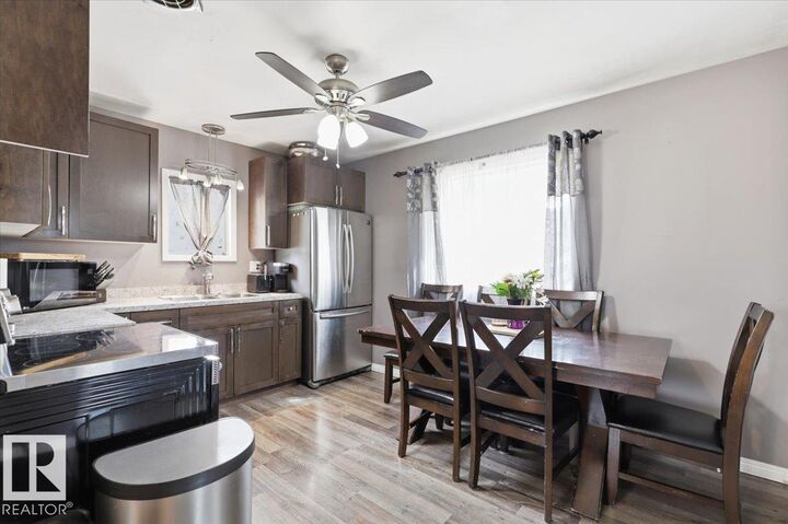 Property Photo:  4704 51 Street  AB T0C 2P0 