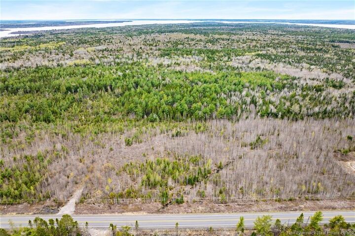 Lot 5 Route 10 — photo 1