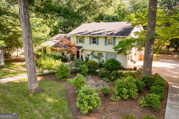 Property Photo: 390 Duncan Springs Road GA 30606