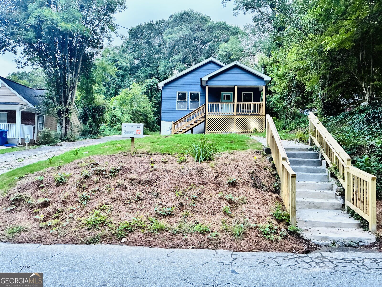 Property Photo: 277 Barfield Avenue SW GA 30310