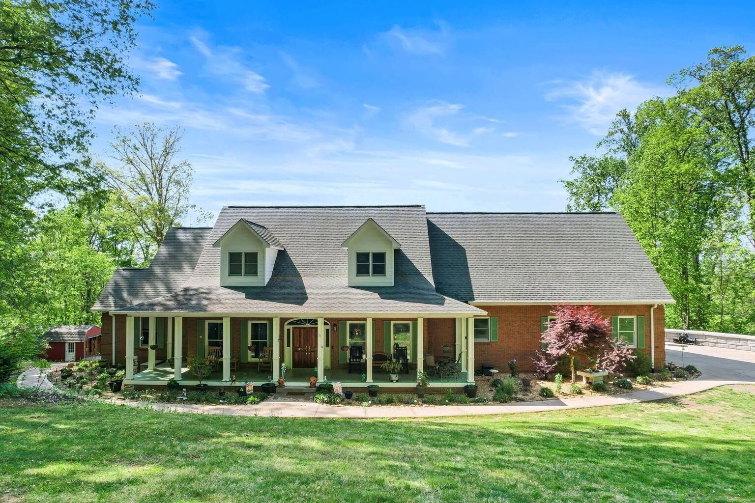 Property Photo: 114 Hidden Brook Drive TN 37874