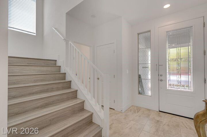 Property Photo: 7135 Sunland Hills Avenue NV 89113