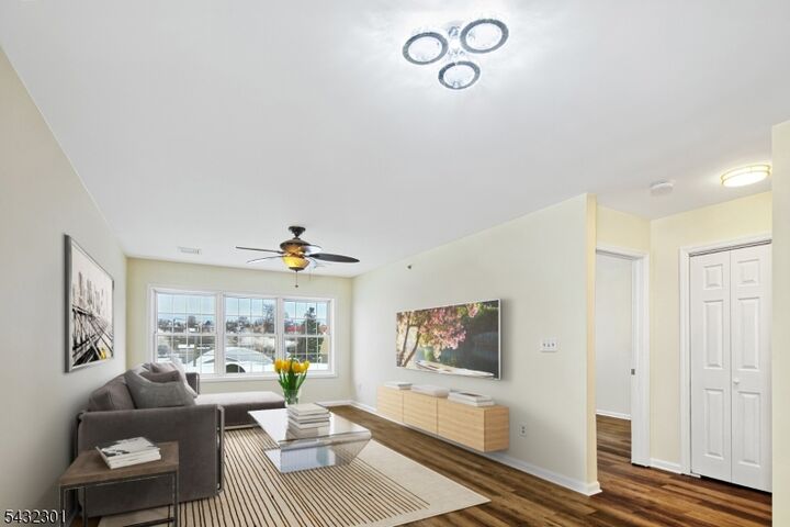 Property Photo: 9 Madison Ave 18 NJ 07524