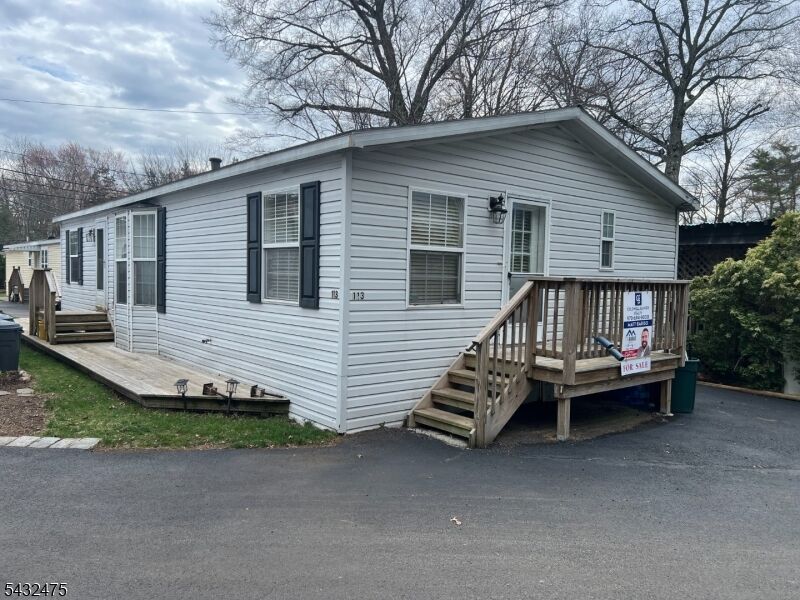 Property Photo:  600 Pulis Ave 113  NJ 07430 