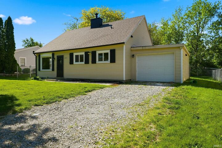 Property Photo:  409 W Cox Drive  IN 46807 