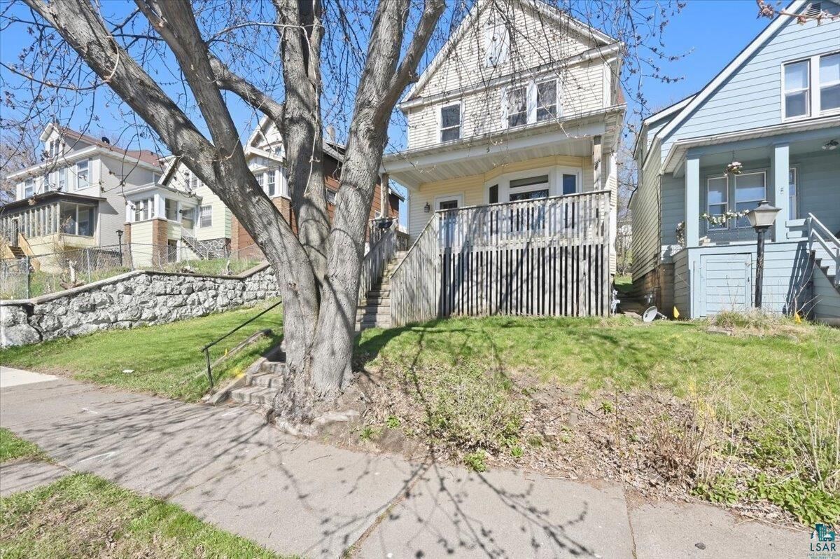 Property Photo:  2117 W 4th St  MN 55806 