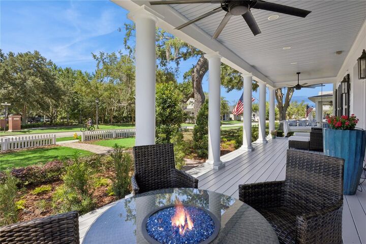 Property Photo:  811 Civitas Way  FL 34787 