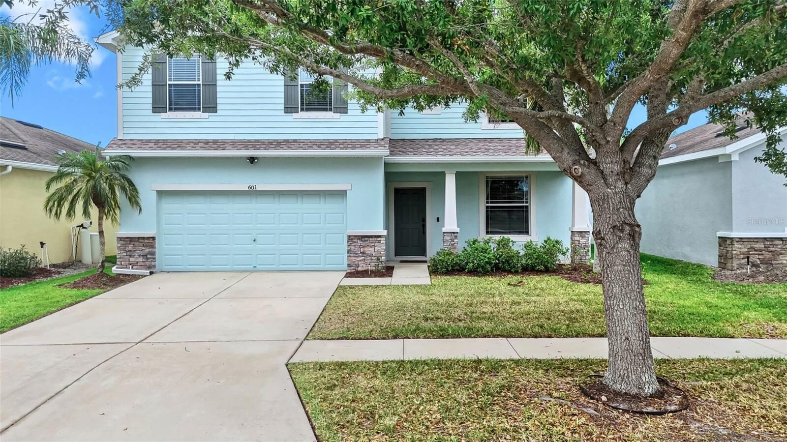Property Photo:  601 19th Street NW  FL 33570 