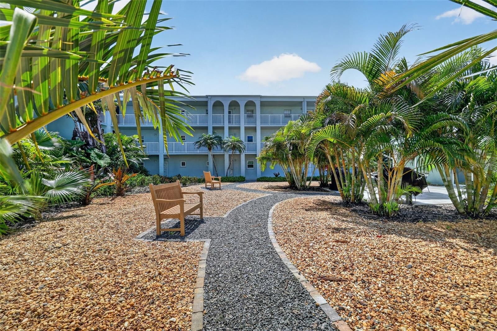 Property Photo:  1706 Belleair Forest Drive 220  FL 33756 