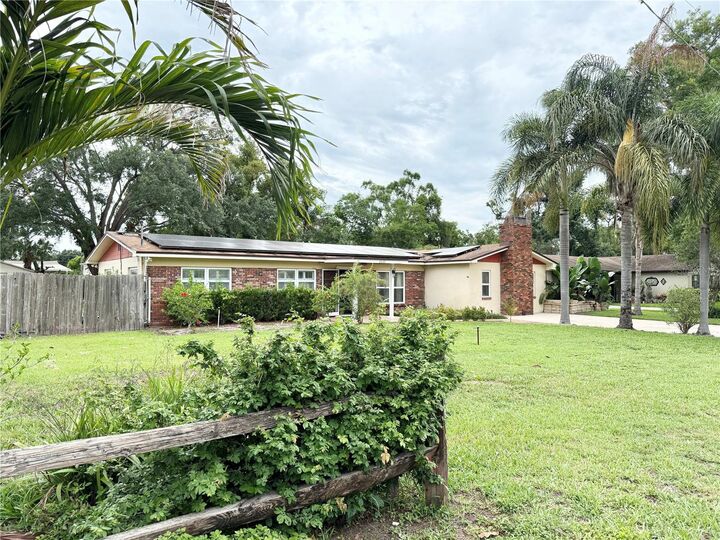 Property Photo:  2523 Krueger Ln  FL 33618 