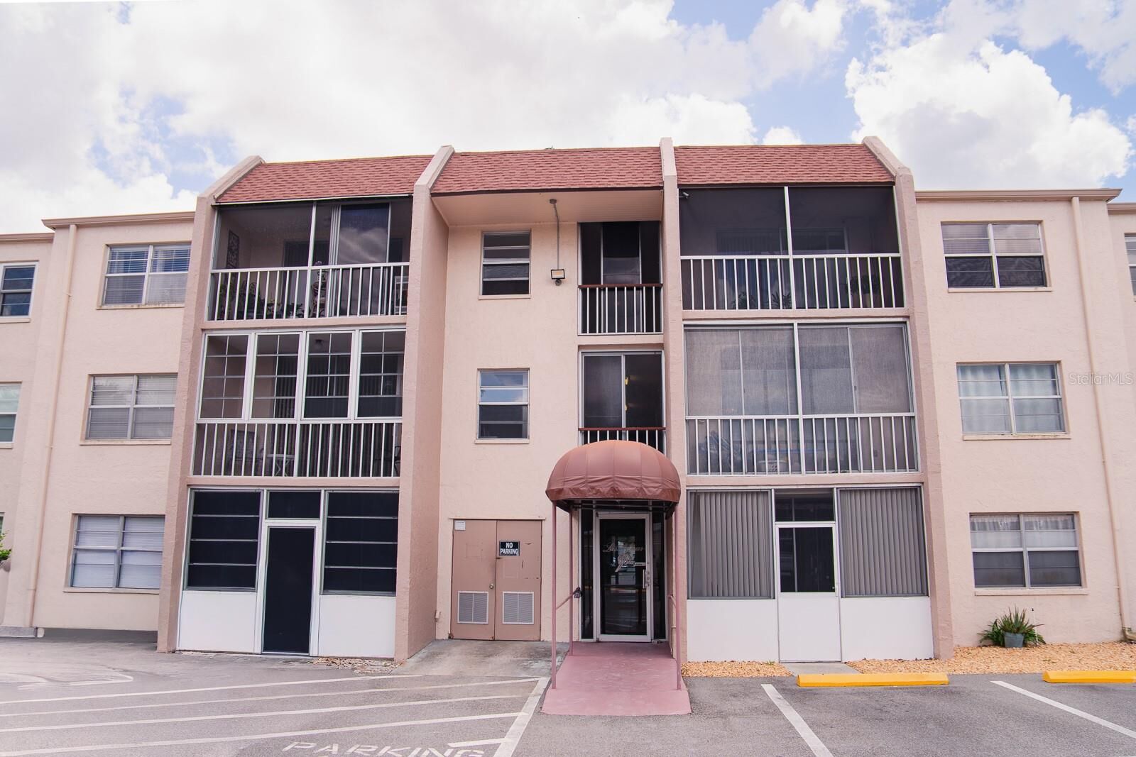 Property Photo:  519 Albee Farm Road 110  FL 34285 