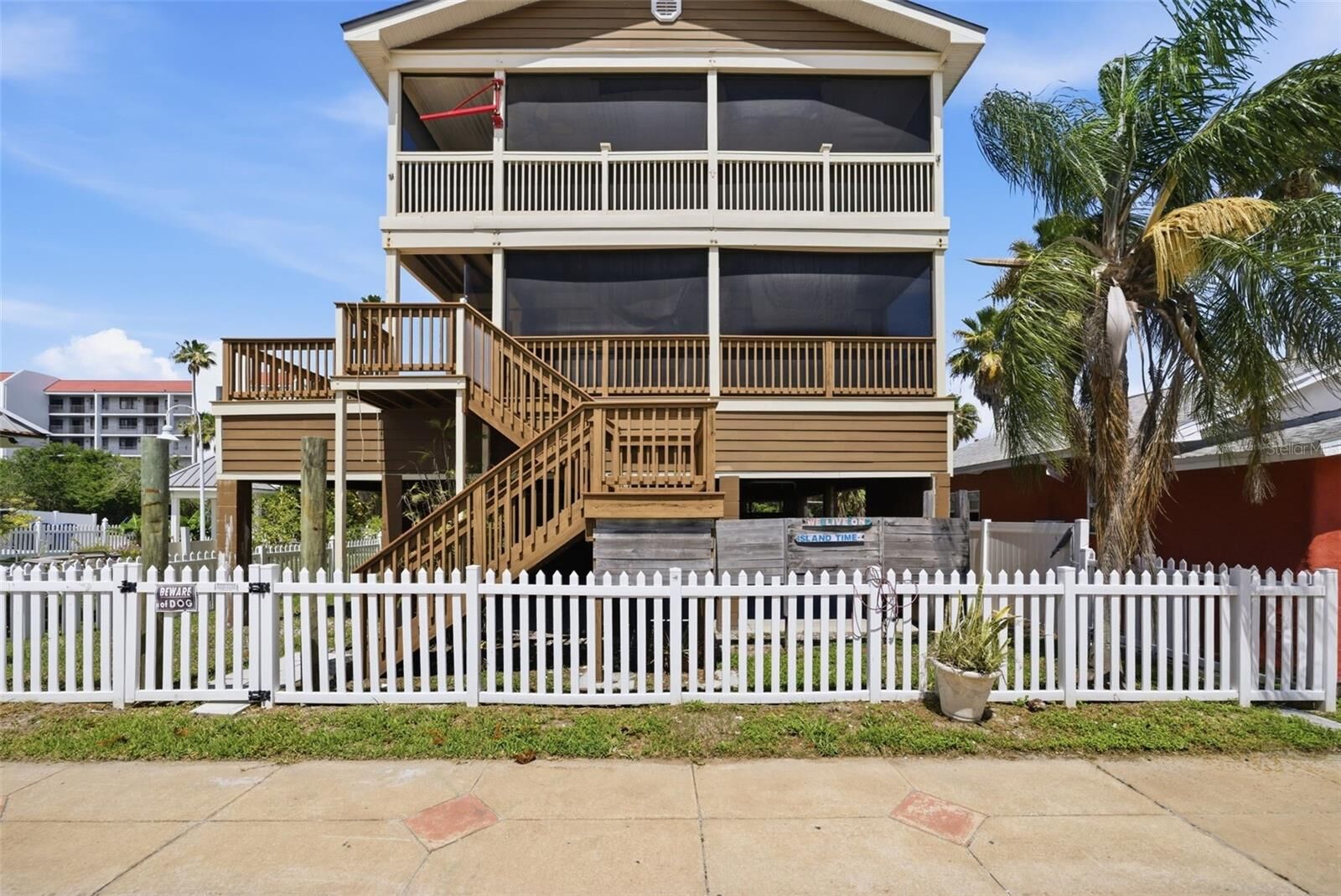 Property Photo:  19105 Whispering Pines Drive  FL 33785 