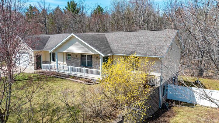 Property Photo: 1924 Sherwood Drive MI 49931
