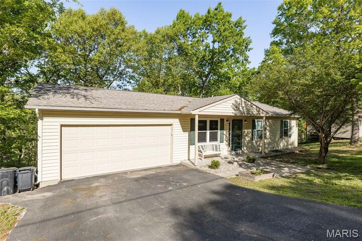 Property Photo: 6009 Jennifer Lane MO 63051