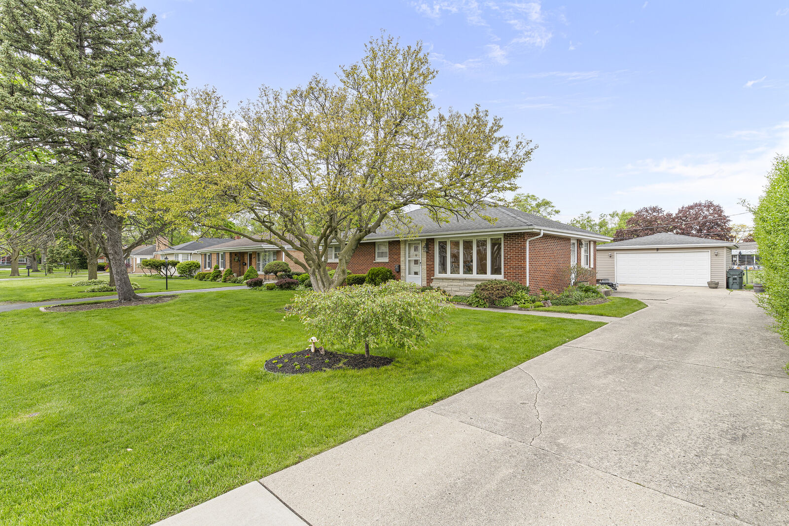 Property Photo:  2232 Covert Road  IL 60025 