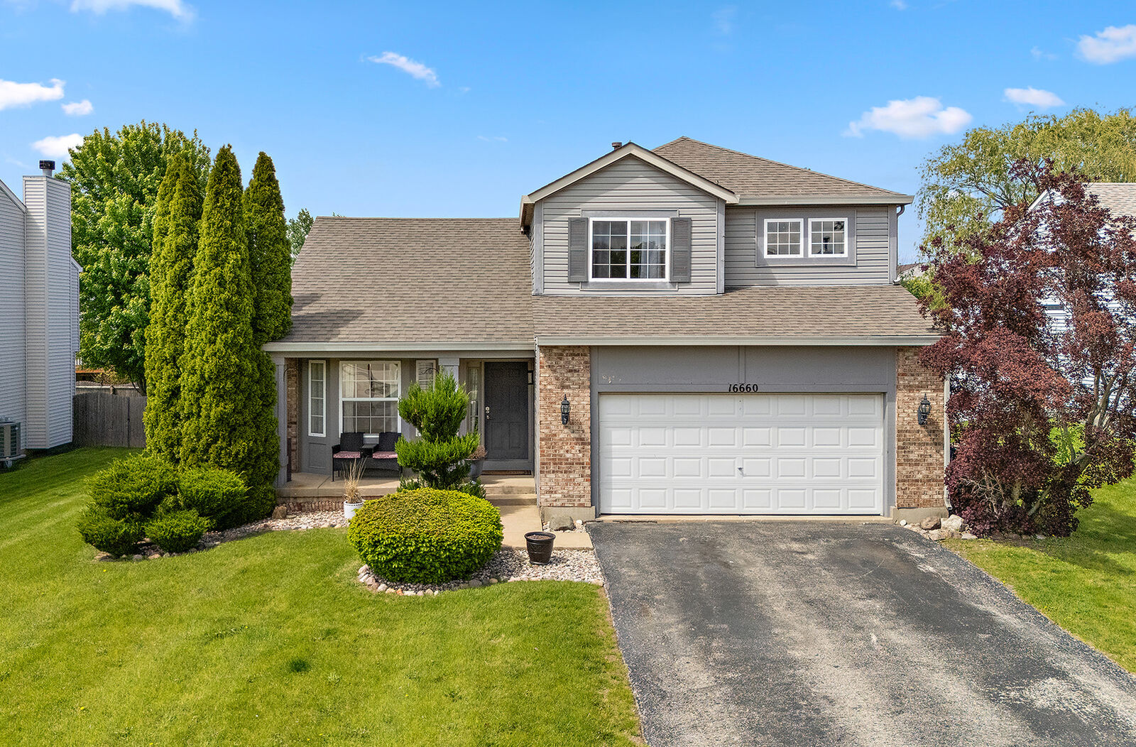 Property Photo:  16660 Dorchester Place  IL 60441 