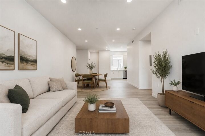 Property Photo:  14810 Delano Street 204  CA 91411 