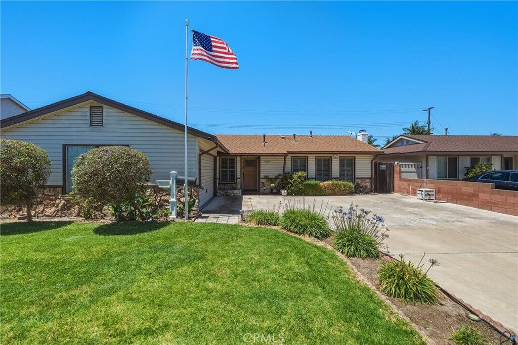Property Photo:  16301 Golden Gate Lane  CA 92649 