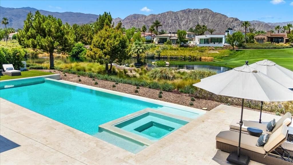 Property Photo:  53635 Via Mallorca  CA 92253 