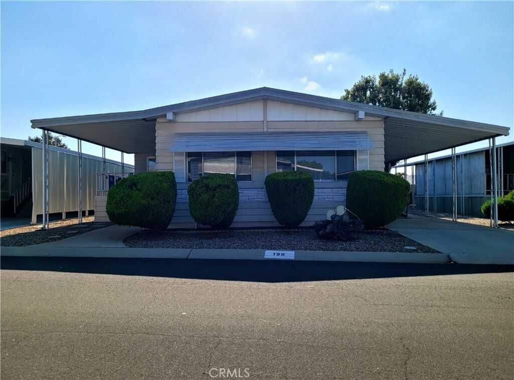 Property Photo:  27601 Sun City Boulevard 190  CA 92586 