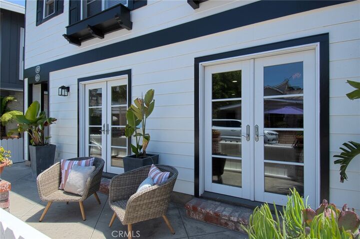 Property Photo:  512 35th  CA 92663 