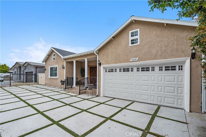 Property Photo:  8018 Matilija  CA 91402 