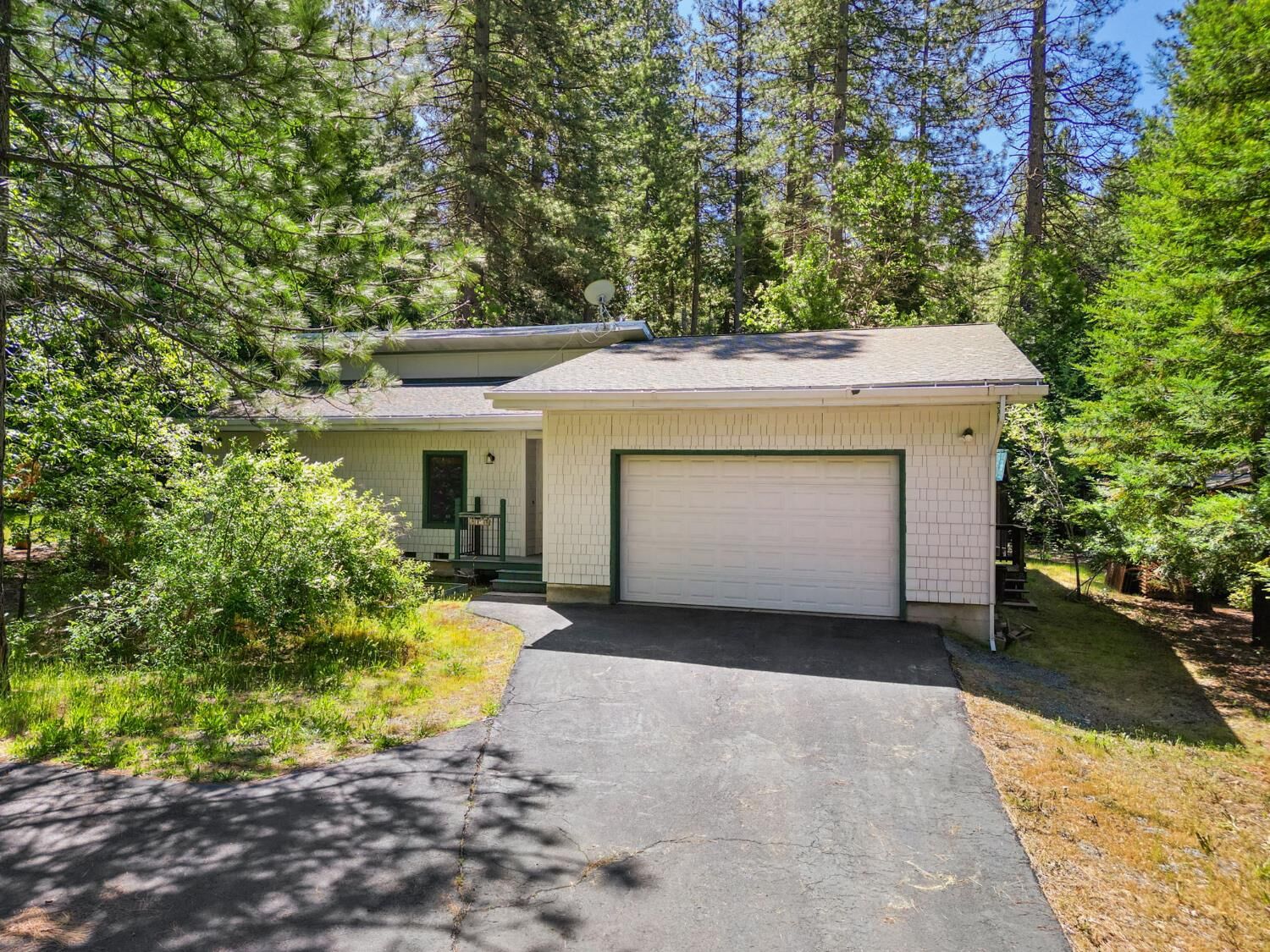 Property Photo:  2641 Pine Drive  CA 95223 