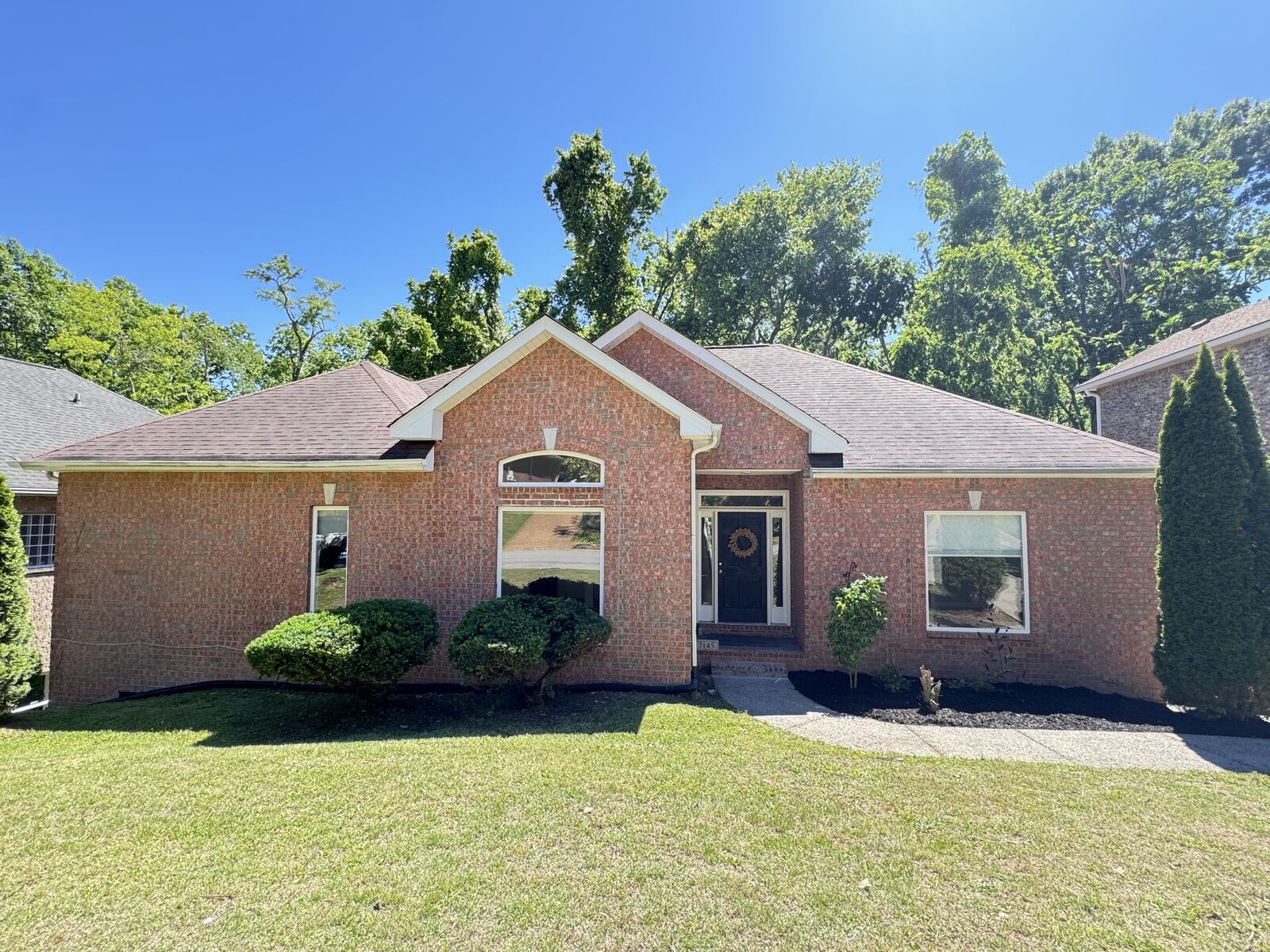 Property Photo: 7145 Forrest Oaks Dr TN 37221