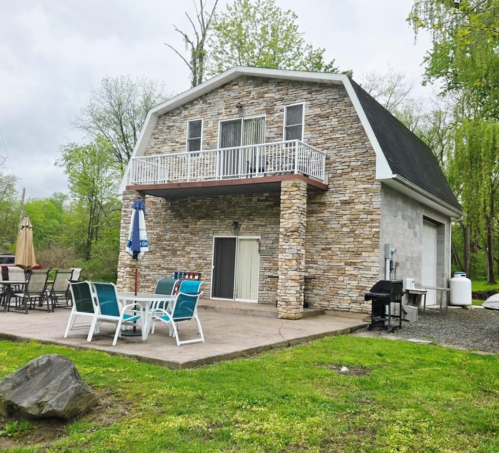 Property Photo: 215/187 Teels Landing Lane PA 18853