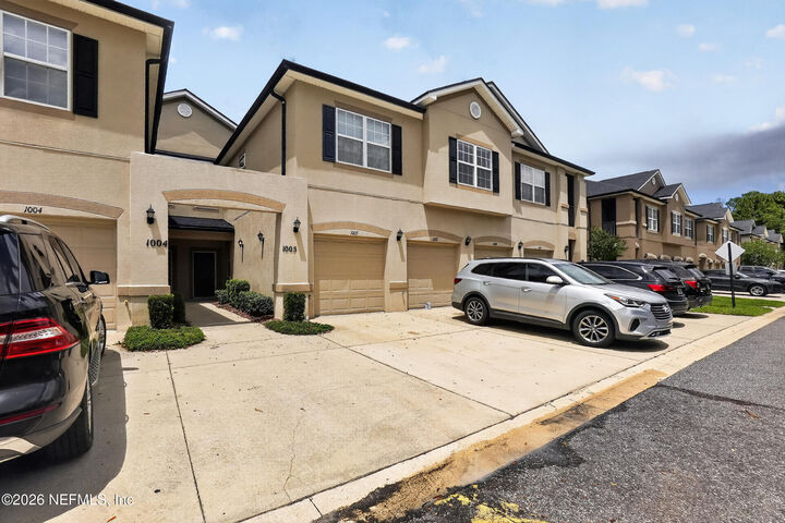 Property Photo: 12301 Kernan Forest Boulevard 1005 FL 32225