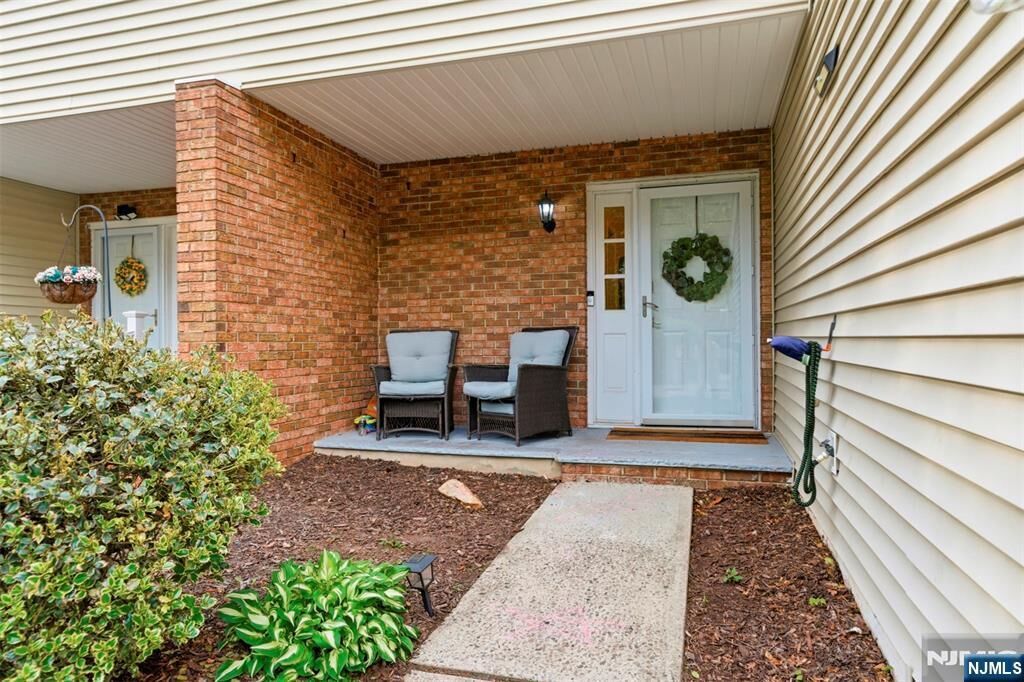 Property Photo:  113 Saratoga Square  NJ 07470 
