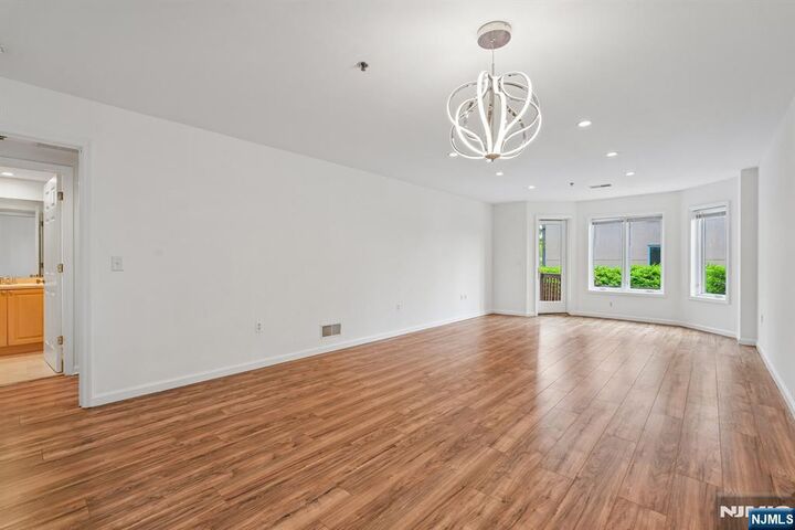 Property Photo:  303 Stockton Court S303  NJ 07020 