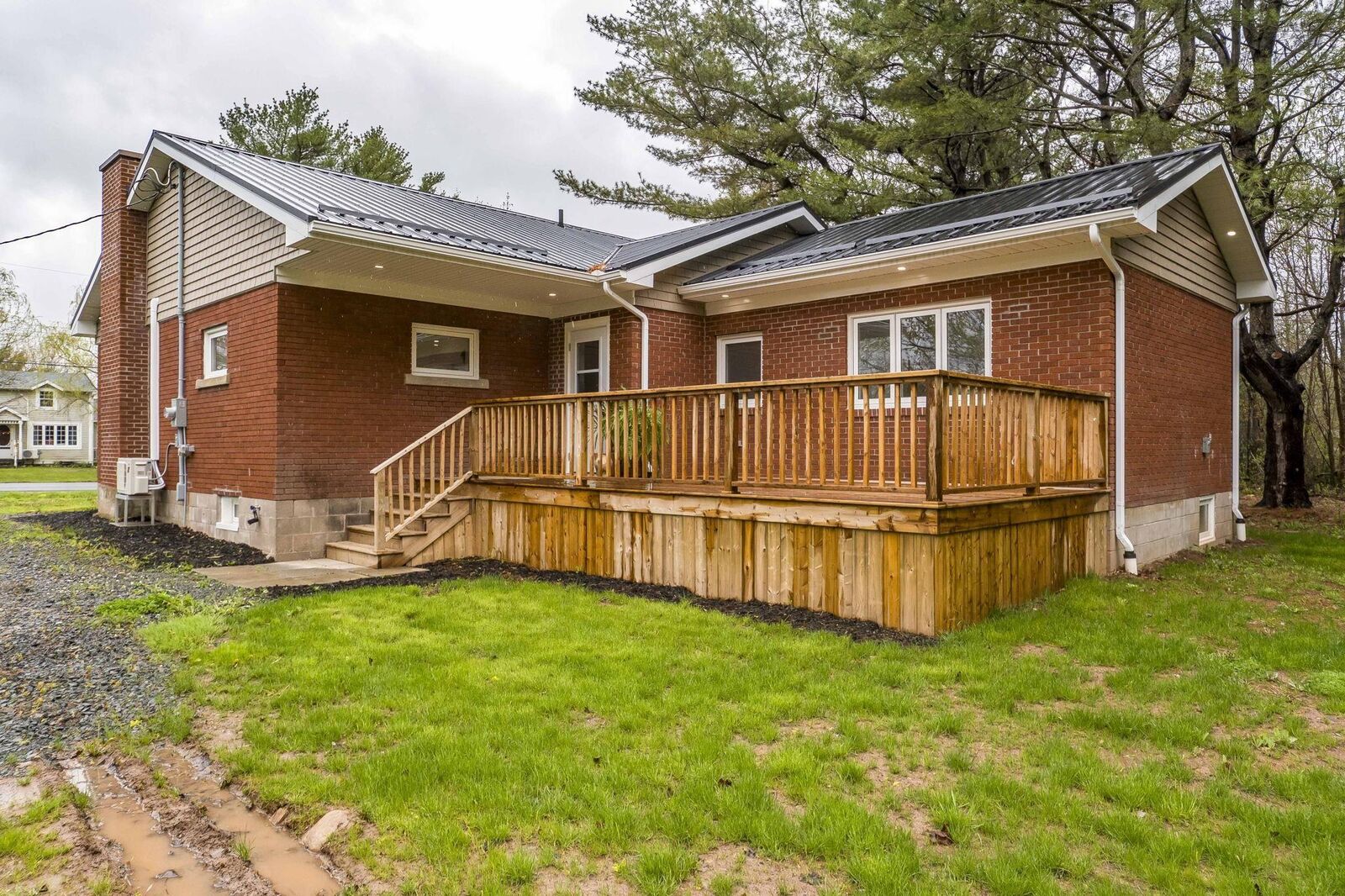 Property Photo: 1649 Avondale Road NS B0N 2A0