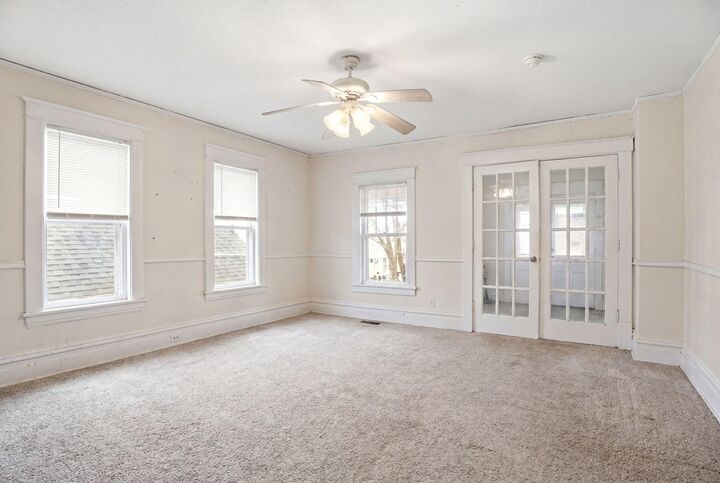 Property Photo:  684 Virginia Street  MN 55103 