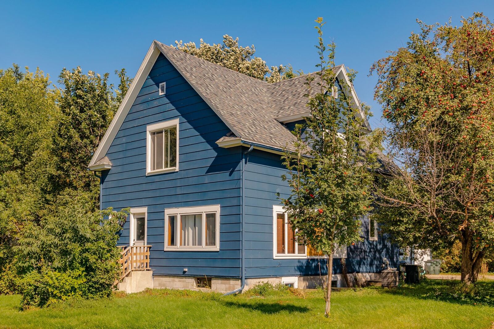 Property Photo:  276 Minnesota Avenue W  MN 56334 