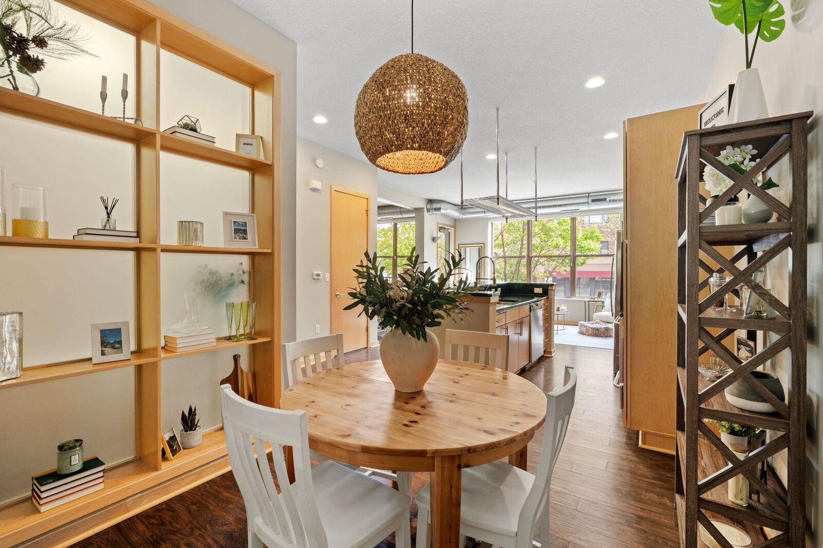 Property Photo:  3640 Wooddale Avenue S 102  MN 55416 