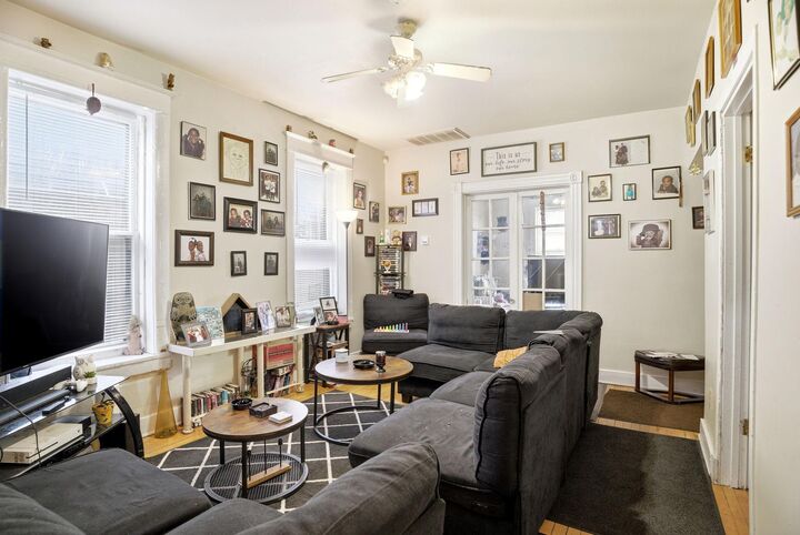 Property Photo:  686 Virginia Street  MN 55103 