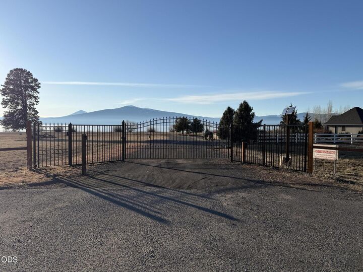Property Photo: Clearview Drive 4 &Amp 5 OR 97624