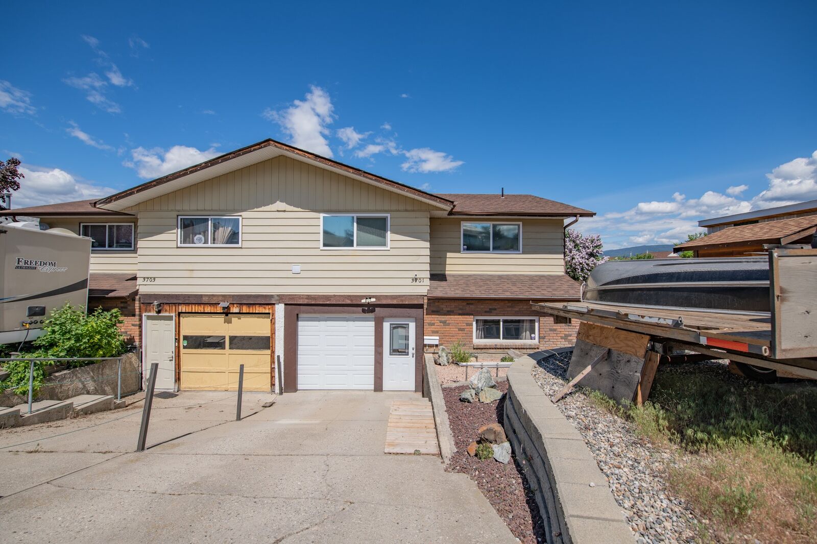Property Photo: 3701 15 Avenue BC V1T 7Z6